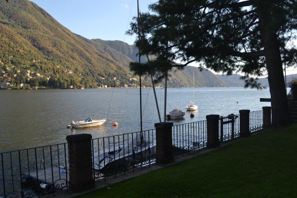Villa Nina Relais Boutique B&B Carate Urio Oda fotoğraf